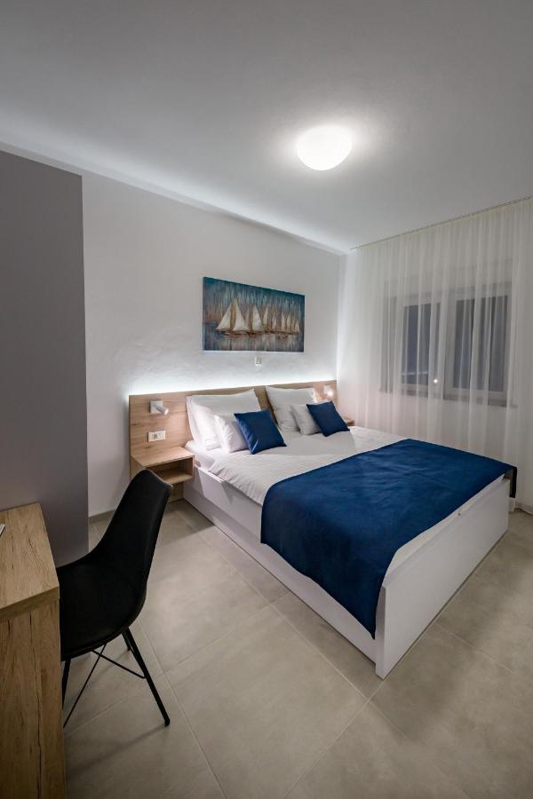 Apartmani Villa Zora Lopar Bagian luar foto