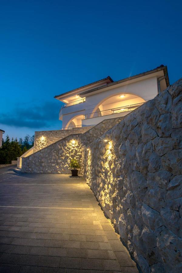 Apartmani Villa Zora Lopar Bagian luar foto