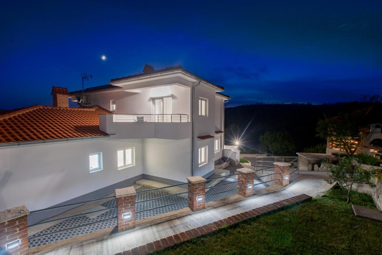 Apartmani Villa Zora Lopar Bagian luar foto